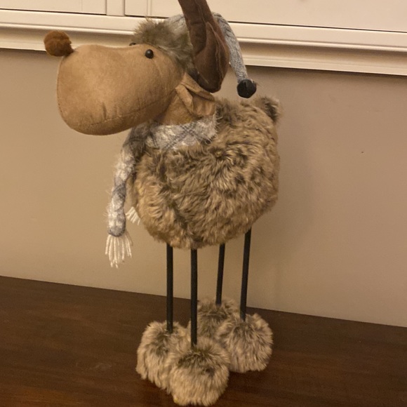 LIKE NEW CONDITION holiday moose - Picture 3 of 5